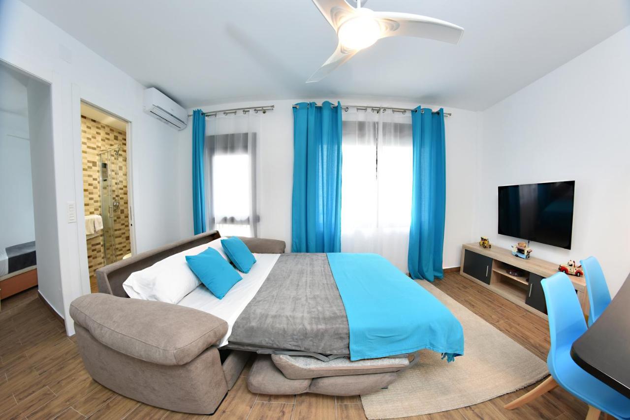 Zenbeach 1A Playa Carihuela 托雷莫利诺斯 外观 照片